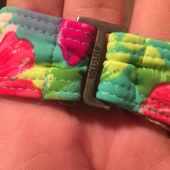 Hollister Floral Strapless Swim Top Size Large - Picture 5 of 5